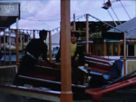 Sunderland 1966 cine footage from North East Film Archive