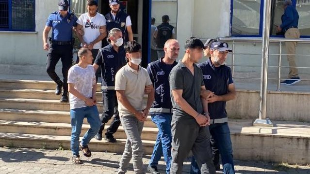Yalova haberi! YALOVA MERKEZLİ 3 İLDE KAÇAK GÖÇMEN OPERASYONU