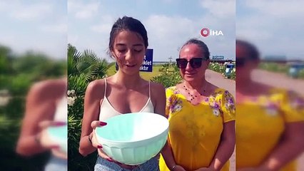 Yolunu kaybeden yavru carettayı, denizle buluşturdular