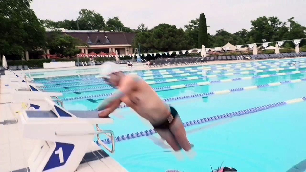 Le nageur de l'extrême Théo Curin, quadri-amputé, prépare son prochain défi