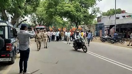 भाजपा का प्रदर्शन, मुकदमा वापस लेने का दिया दबाव