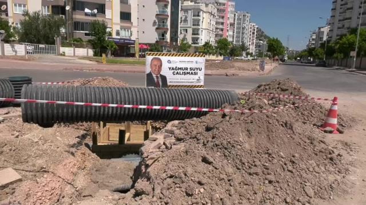 Antalya haberi! Antalya Büyükşehir'den Hurma Mahallesi'ne 2 Kilometrelik Yağmur Suyu Hattı