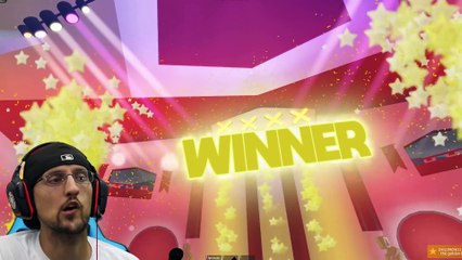 ROBLOX GOT TALENT!  Winning GOLDEN BUZZER just for Being Famous- (FGTEEV Unfair Gameplay)