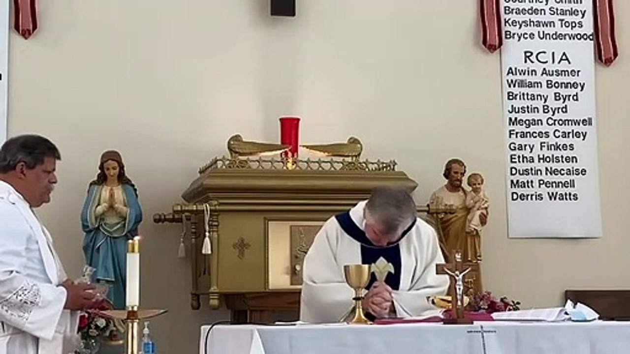 Catholic Mass Today I Daily Holy Mass I Wednesday August 3 2022 I English Holy Mass I 5.00 AM