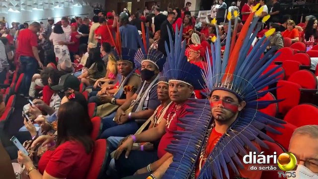 Em Campina Grande, Lula se reúne com lideranças religiosas de várias vertentes e recebe apoios