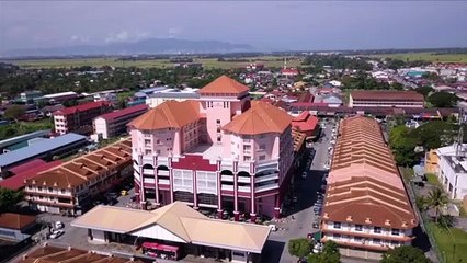 Season 2 Episod 9 Segmen 2_ Kek Kahwin Tema