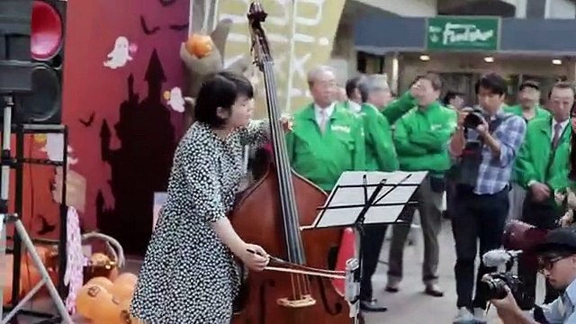 [flash mob] mobeOrchestra flash mob in shibuya hachiko Japan