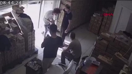 SULTANGAZİ'DE GÖRÜNMEZ KAZALAR KAMERADA