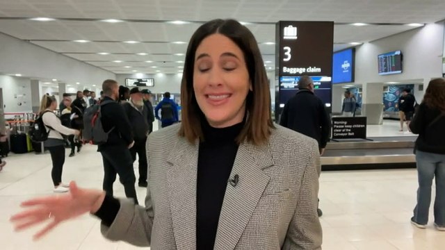 Passengers face more disruptions after power outage