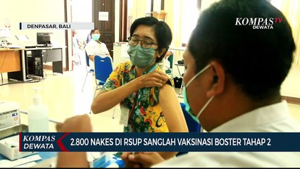 Tenaga Kesehatan RSUP Sanglah Divaksinasi Booster 2