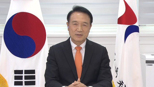 [뉴스큐] '만 5세 입학' 논란 일파만파...임태희 경기교육감에게 듣는다! / YTN