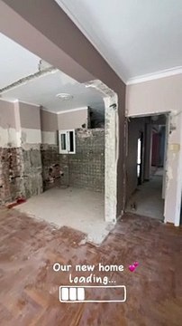 Χτίζουν σπίτι στην Αθήνα Βρισηίδα και Μαρτίκας 