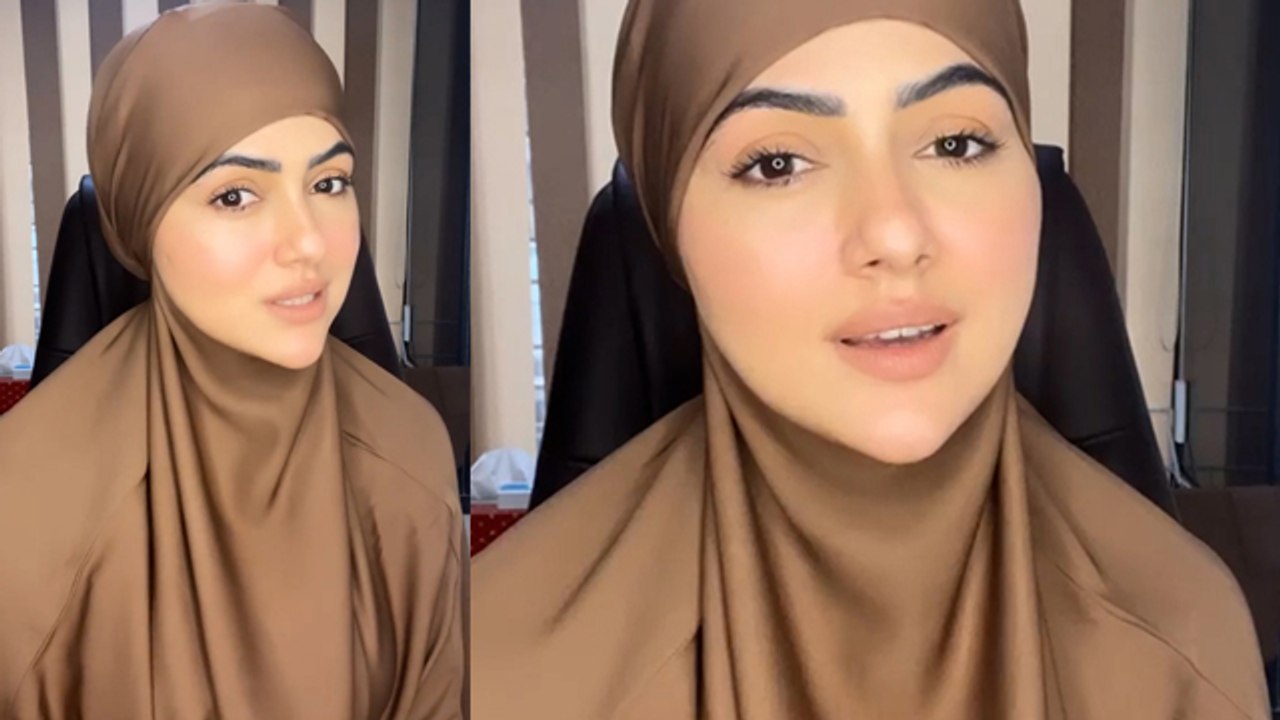 Sana Khan का Music पर Shocking Comment Viral,'Allah से दूर करता है संगीत' | Boldsky *Entertainment
