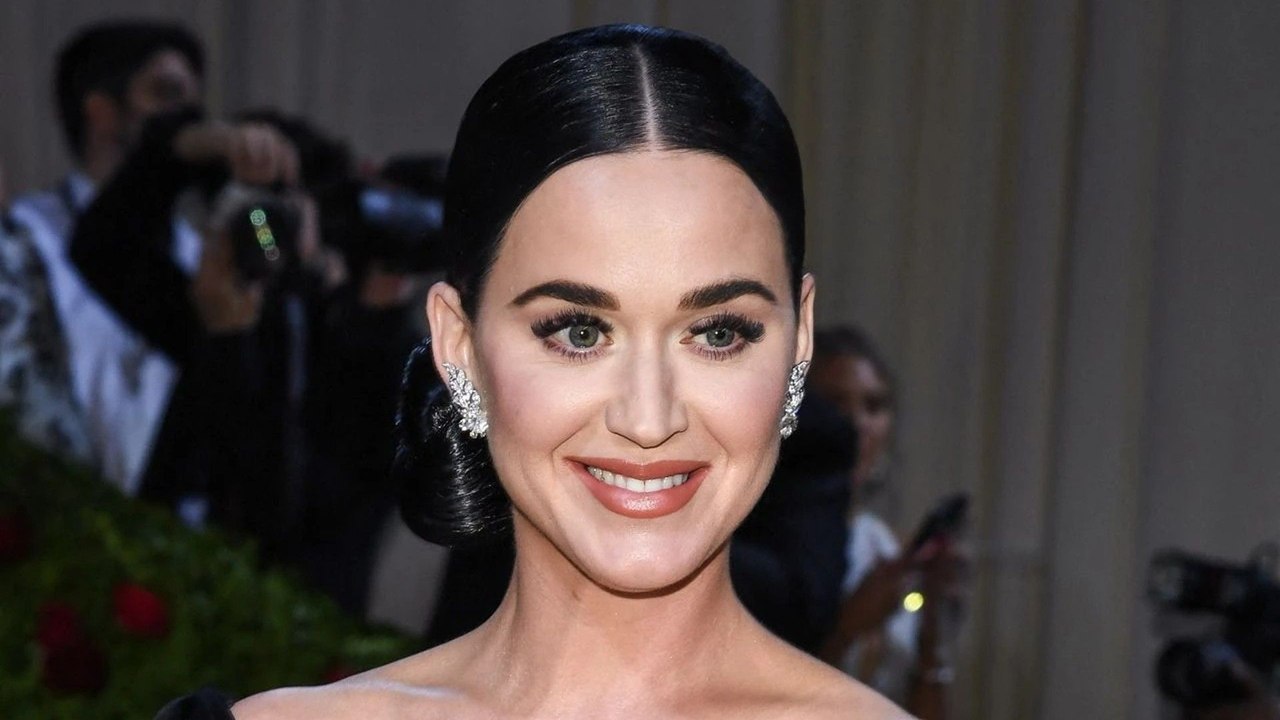 « Elle n’est pas très timide » : Katy Perry se confie sur sa fille Daisy
