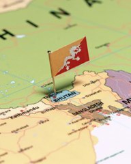 Dans ce pays, les touristes devront payer une taxe de 200 dollars par jour - F