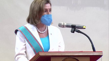 Taïwan : Nancy Pelosi affirme être venue «en paix»