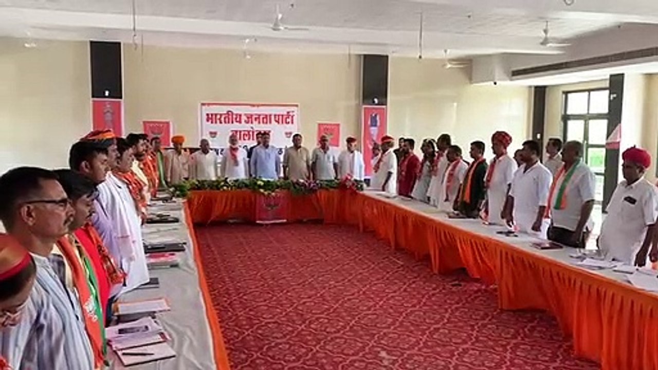 सतीश पूनिया ने बालोतरा में देव दर्शन के साथ ही संगठनात्मक मोर्चा भी संभाला