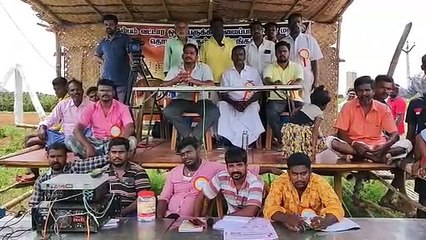 பேசிட்டே இருந்தா என்ன அர்த்தம்! யார் பெருசுனு போட்டு காட்டுங்க! தேனியில் கலக்கிய ’மைக்செட்’ திருவிழா