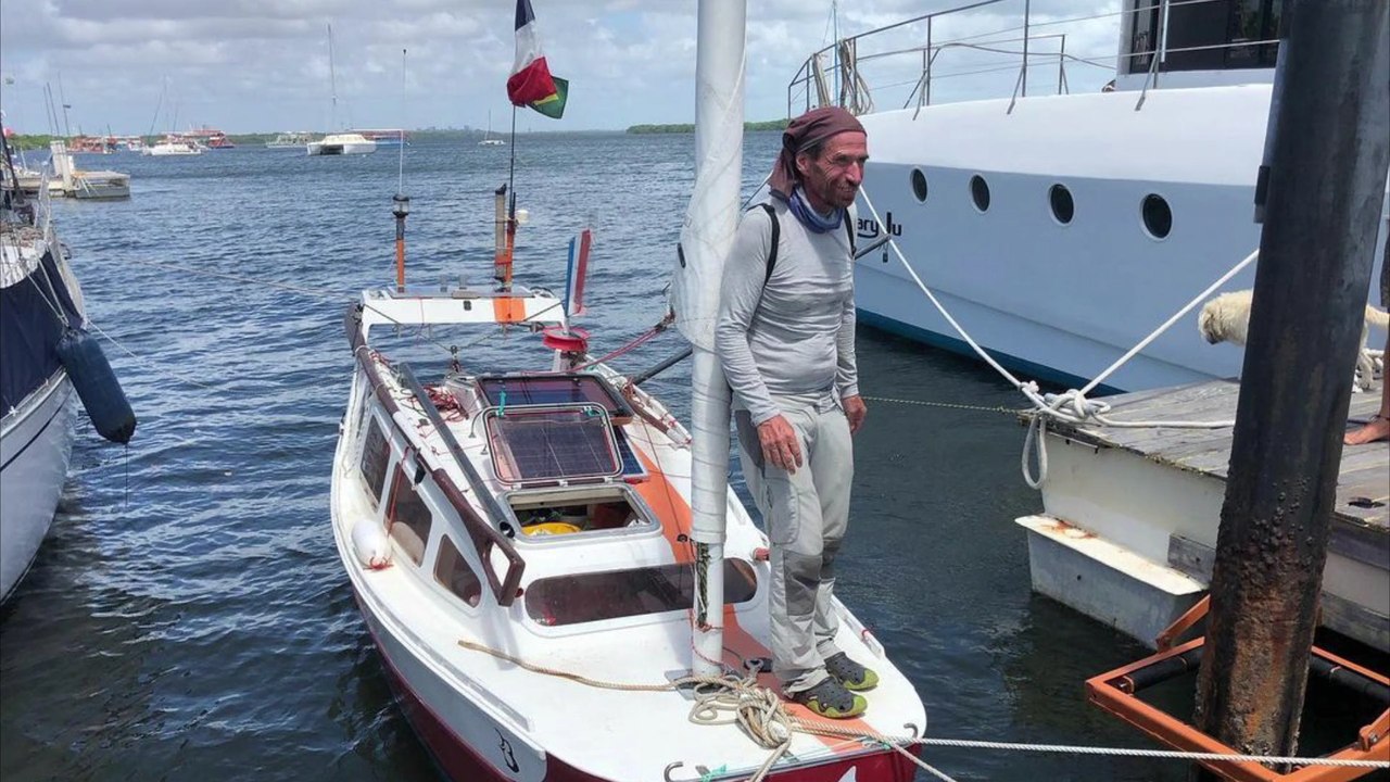 Franzose umsegelt erde in selbstgebautem boot