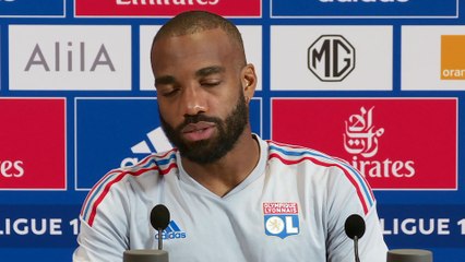 Lacazette, nouveau capitaine de l'OL : « Beaucoup d'excitation et une petite pression » - Foot - L1