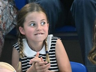 Grimassen-Parade: Prinzessin Charlotte zieht alle Blicke auf sich