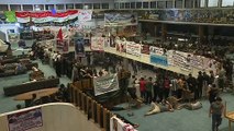 أنصار التيار الصدري يواصلون اعتصامهم في مجلس النواب لليوم الخامس