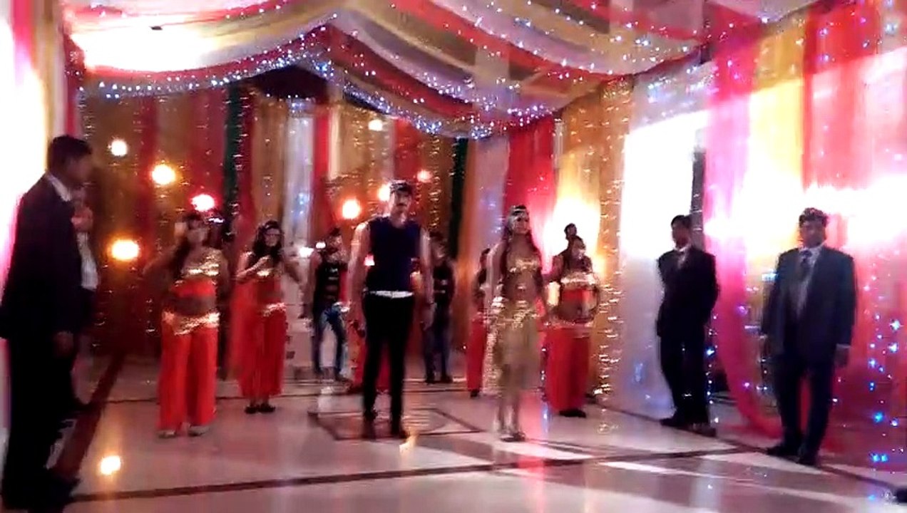 nice suting time  . love songs with dancing