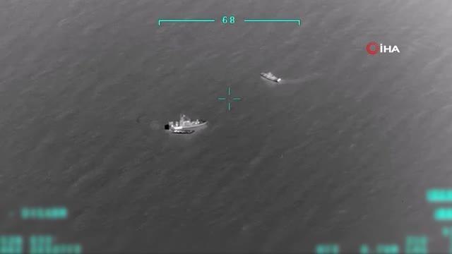 Yunanistan'ın Türk kara sularına ittiği düzensiz göçmenler kurtarıldı