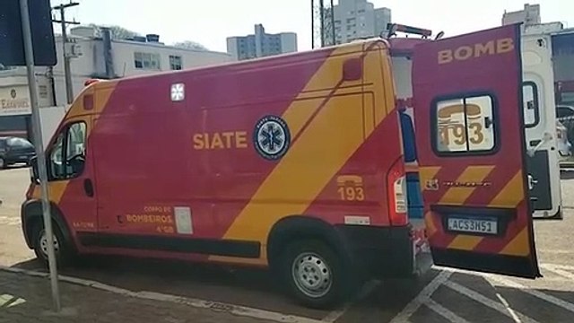 Bombeiros foram acionados em colégio no Centro para atender ocorrência de lesão física