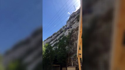 Giant swing opens at Bluewater