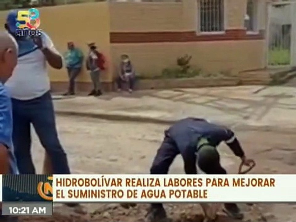 Hidrobolívar corrige fugas menores de tomas domiciliarias de agua potable en el sector Agua Salada