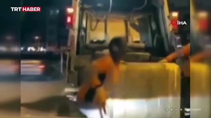 Temizlik görevlisinin eğlenceli dansı