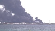 Un rayo causa el incendio de un tanque de combustible en la ciudad cubana de Matanzas