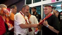 SPOR Galatasaray, Lucas Torreira ve Dries Mertens'i İstanbul'a getirdi