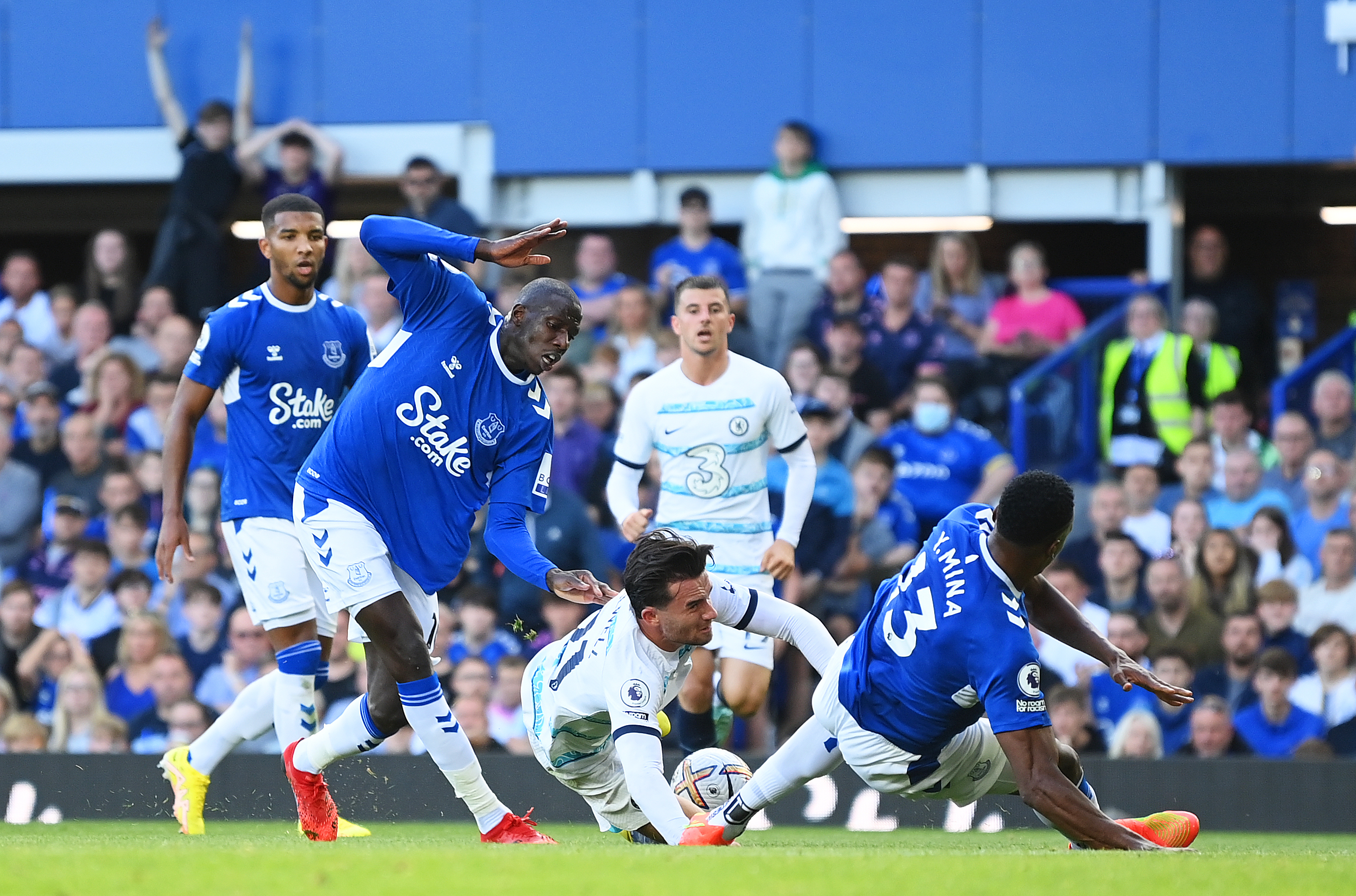 Aston Villa Everton Kick Off Time Tonight Tottenham What Channel