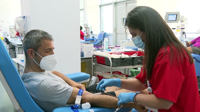 El Centro de Transfusiones llama a donar sangre con las reservas al 70%