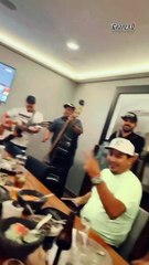 Eduin Caz y Jerry Corrales se avientan palomazo