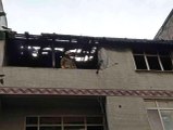 Son dakika haberleri | Sultangazi'de korkutan yangın: İtfaiye ekipleri diğer binalara sirayeti güçlükle engelledi