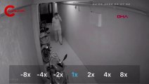 Apartmandan elektrikli motosiklet hırsızlığı kameraya yansıdı