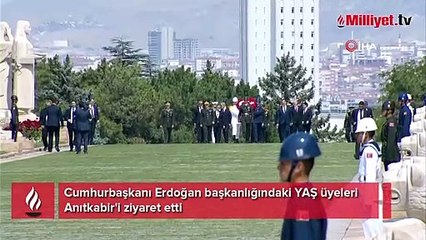 Cumhurbaşkanı Erdoğan ve YAŞ üyeleri Anıtkabir'de