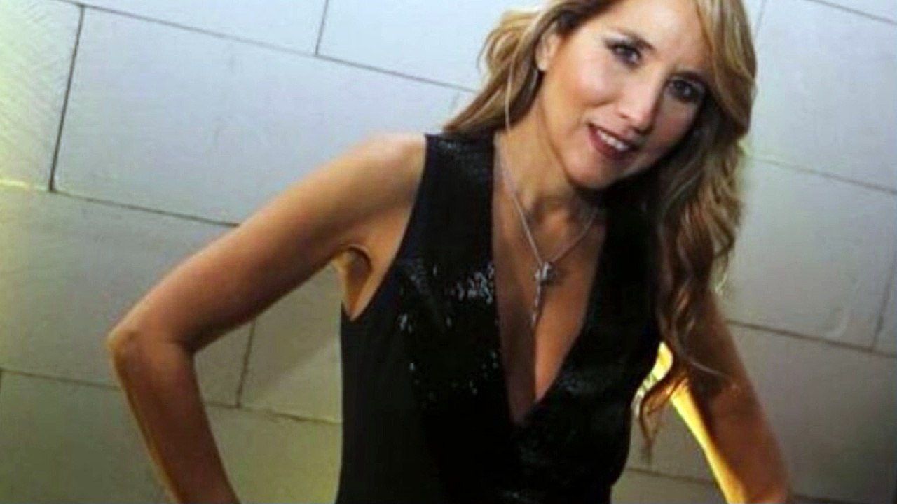 “Ecco mia figlia”. Jo Squillo mamma adottiva di Michelle, modella di 22 anni