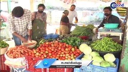 Common People Facing Problems With Vegetables Price Hike In Warangal  | V6 News (2)
