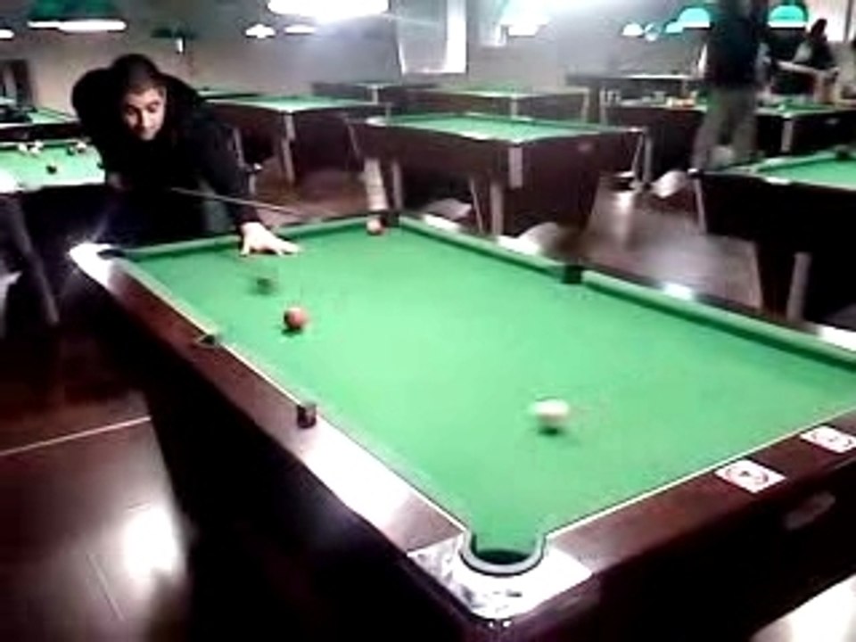 Billard (un amateur ou un pro)