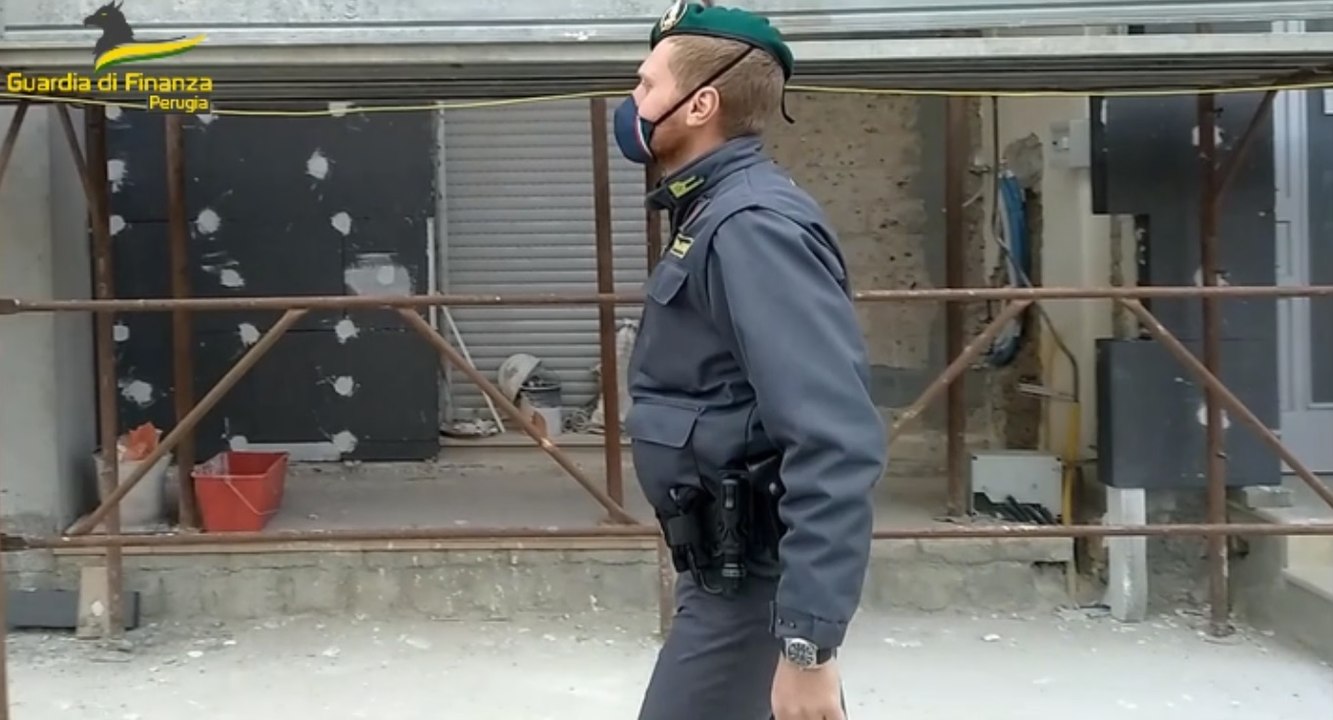 Perugia - Frode su bonus facciate: sequestrati crediti fittizi per 80 milioni e beni per 3 milioni (04.08.22)