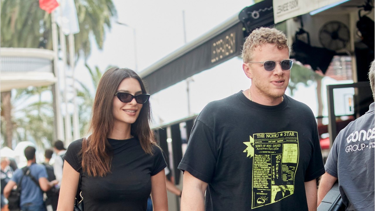 VOICI - Emily Ratajkowski célibataire : son mari Sebastian Bear-McClard ferait tout pour la reconquérir