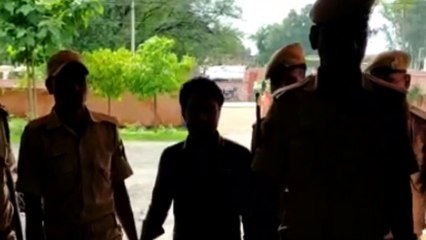 लक्जरी जीप से डोडा चूरा जब्त, एक आरोपी गिरफ्तार