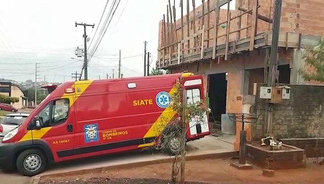 Bombeiros são acionados para atender queda de mesmo nível no Floresta