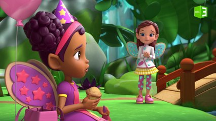 دازيل تحتفل بعيد ميلادها بمفردها ولكن..