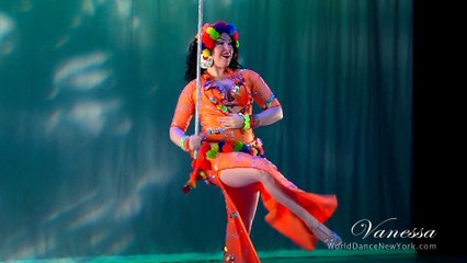 Saidi dance master - Vanessa of Cairo - improvised workshop materials demonstration