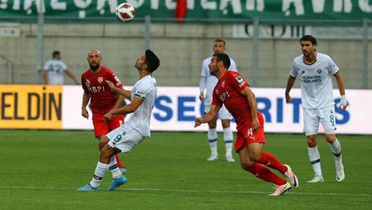 Konyaspor, Konferans Ligi'nde Liechtenstein ekibi Vaduz ile 1-1 berabere kaldı